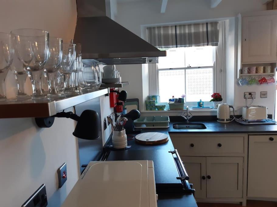 Corvus - Beautiful Cottage Half A Mile From Mousehole Penzance Ngoại thất bức ảnh
