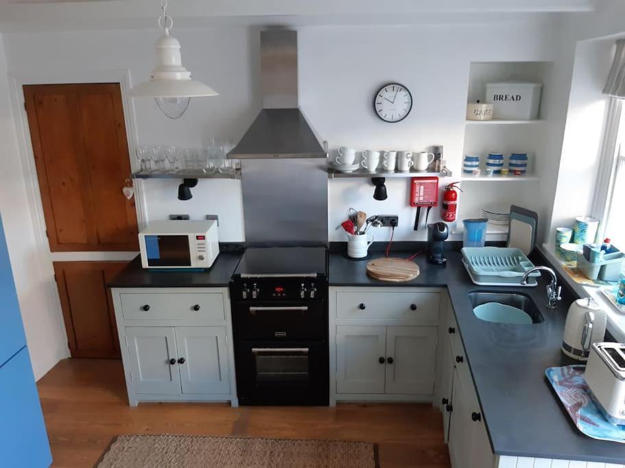 Corvus - Beautiful Cottage Half A Mile From Mousehole Penzance Ngoại thất bức ảnh