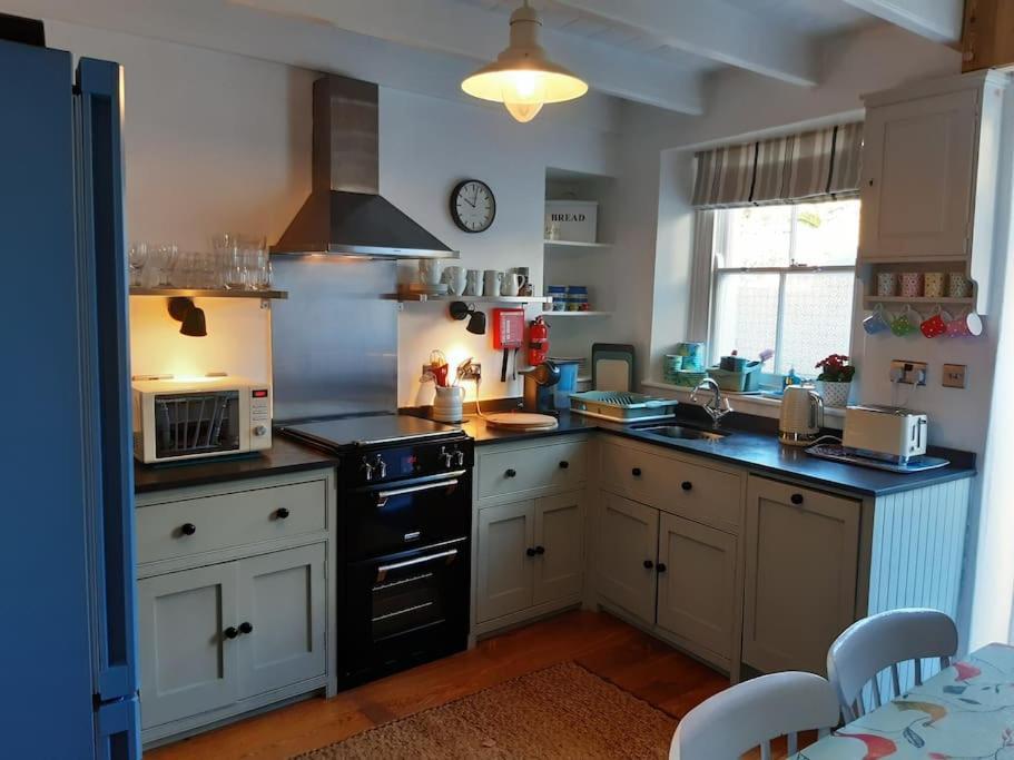 Corvus - Beautiful Cottage Half A Mile From Mousehole Penzance Ngoại thất bức ảnh